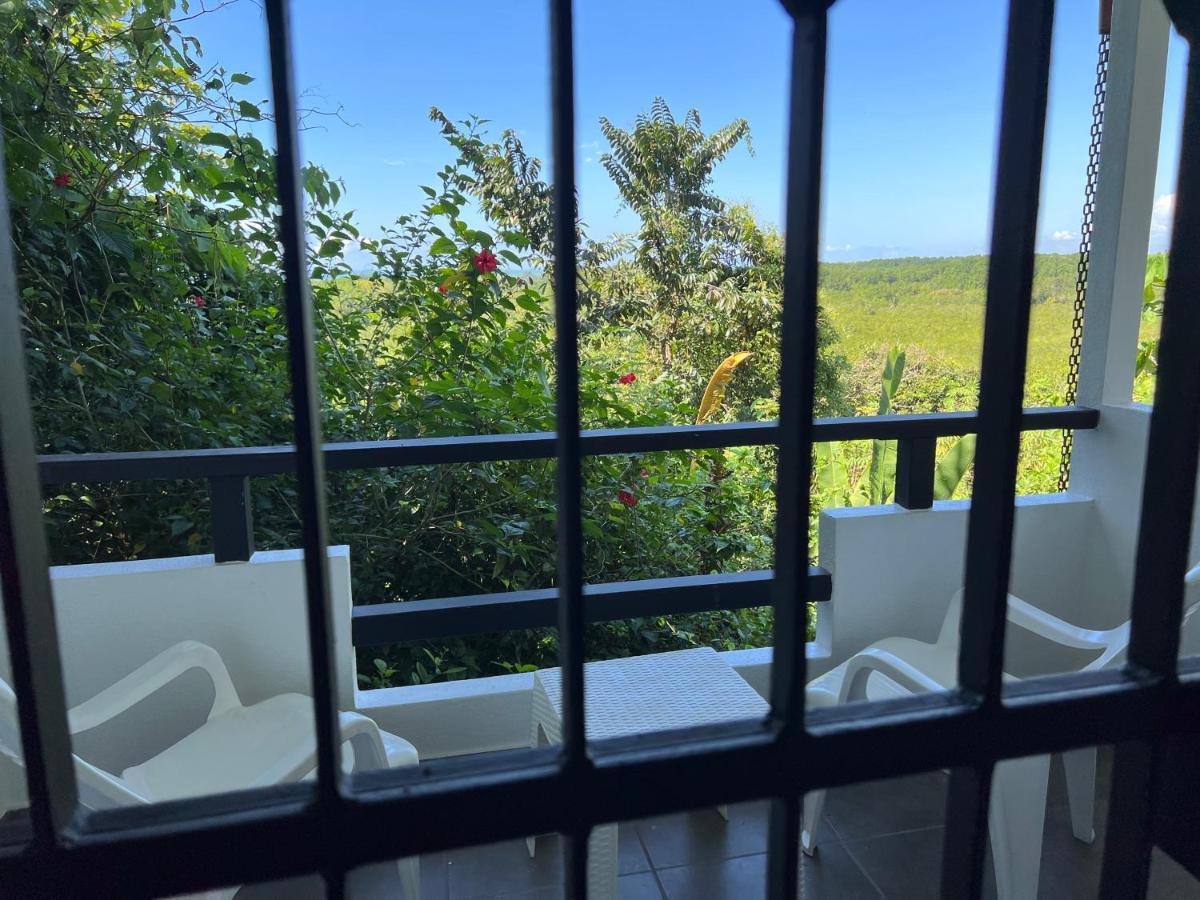 Puesta Del Sol Hotel Quepos Kültér fotó
